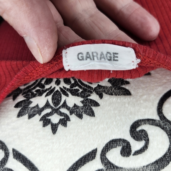 GARAGE Red Ribbed Crop Top - Small - Picture 5 of 5